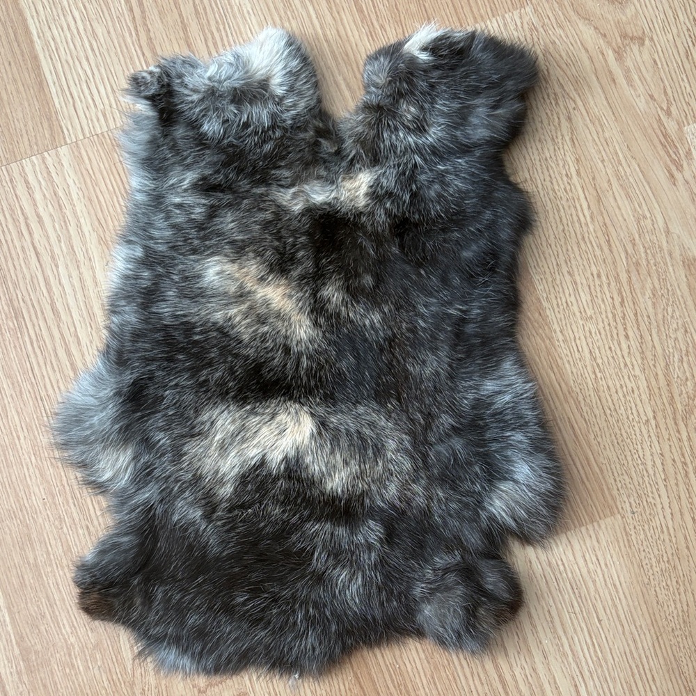 A278 Charcoal Gray Cream Rabbit Fur Pelt Craft Supply